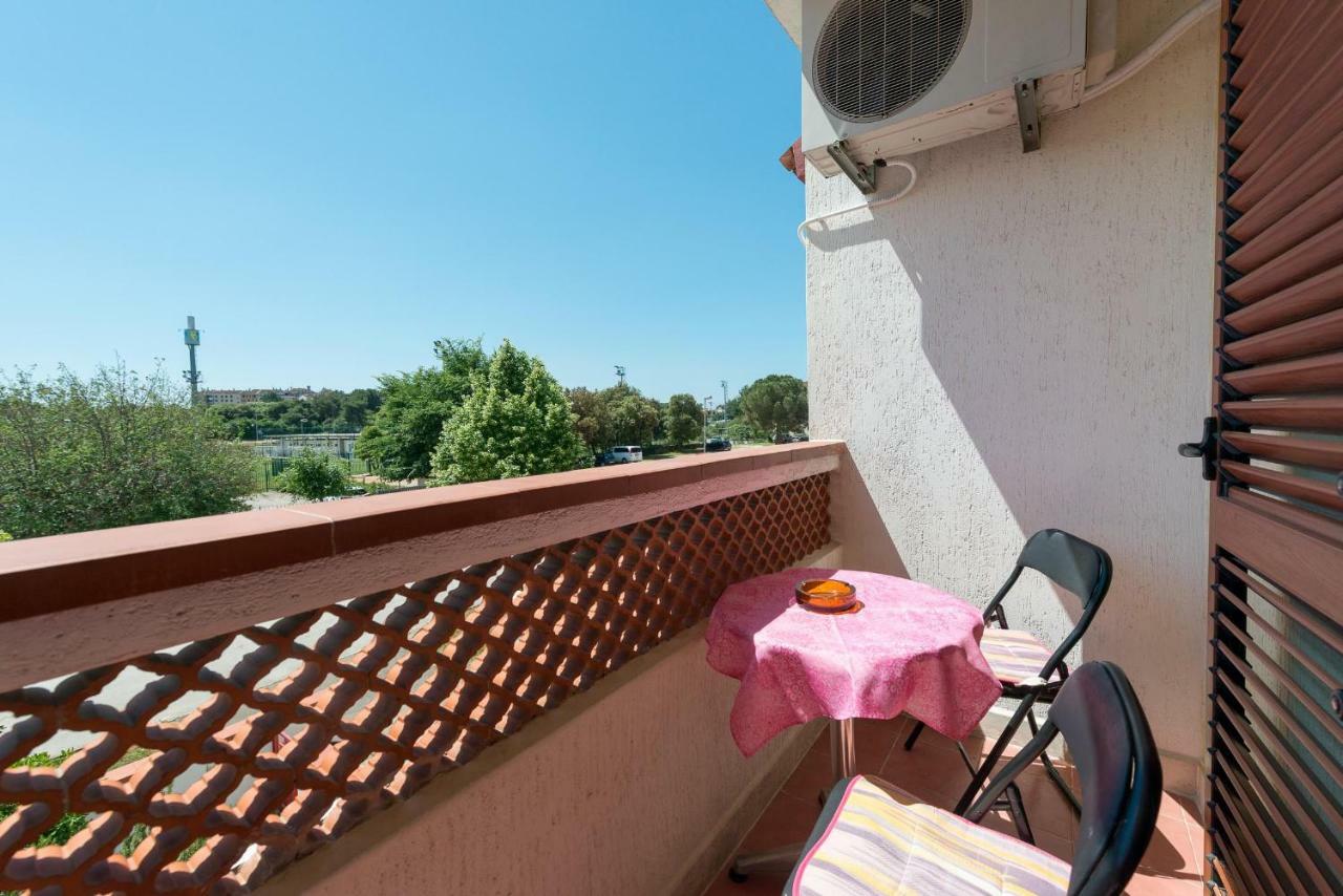 Apartment Meridiana Ρόβινι Εξωτερικό φωτογραφία