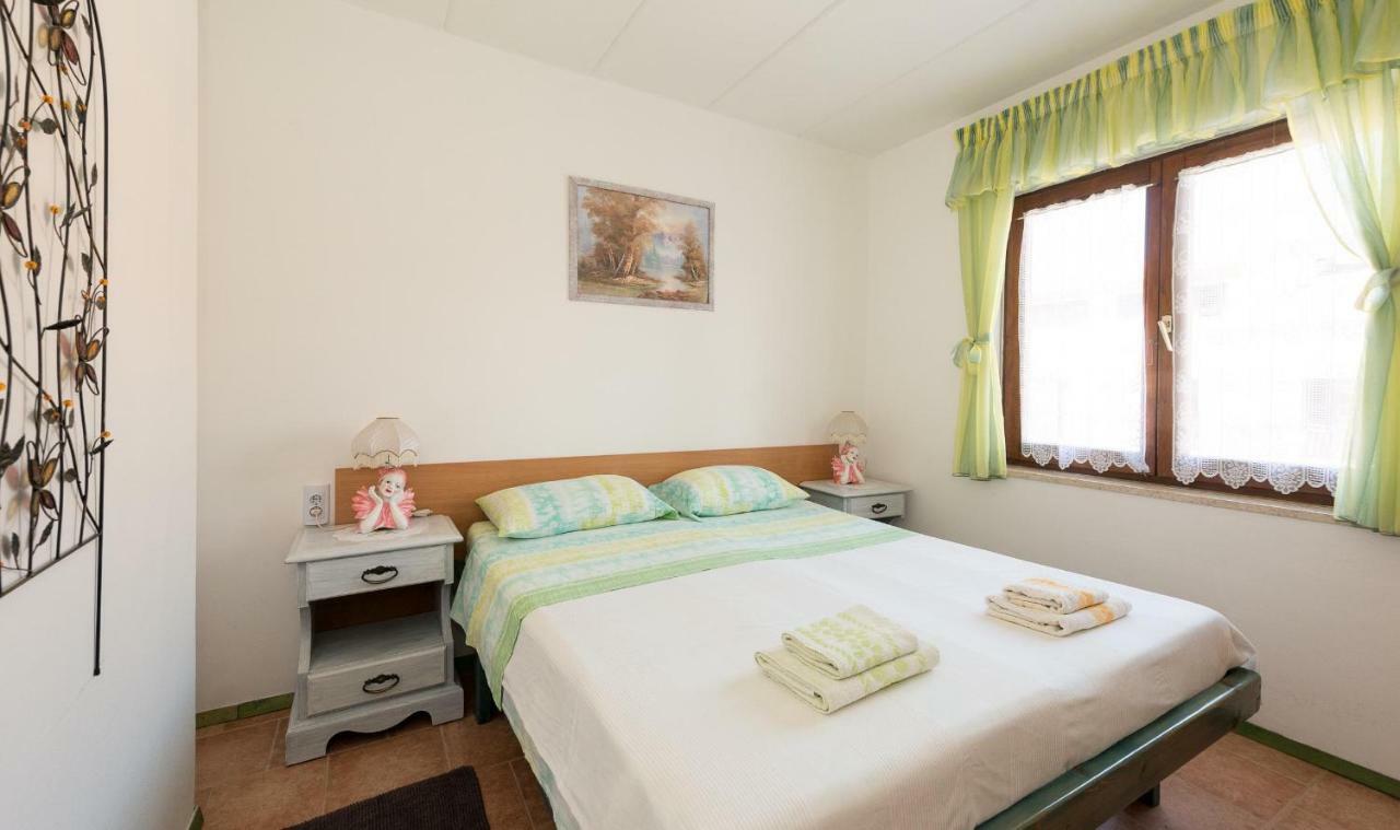 Apartment Meridiana Ρόβινι Εξωτερικό φωτογραφία